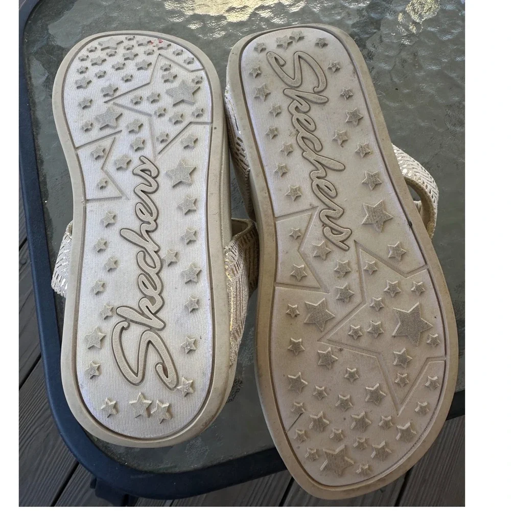 Skechers‎ Memory Foam Gold Wedge Sandals Women's 9 Natural Beige